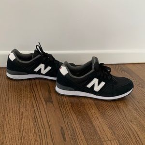 New Balance Classics 696, Black Shoe
